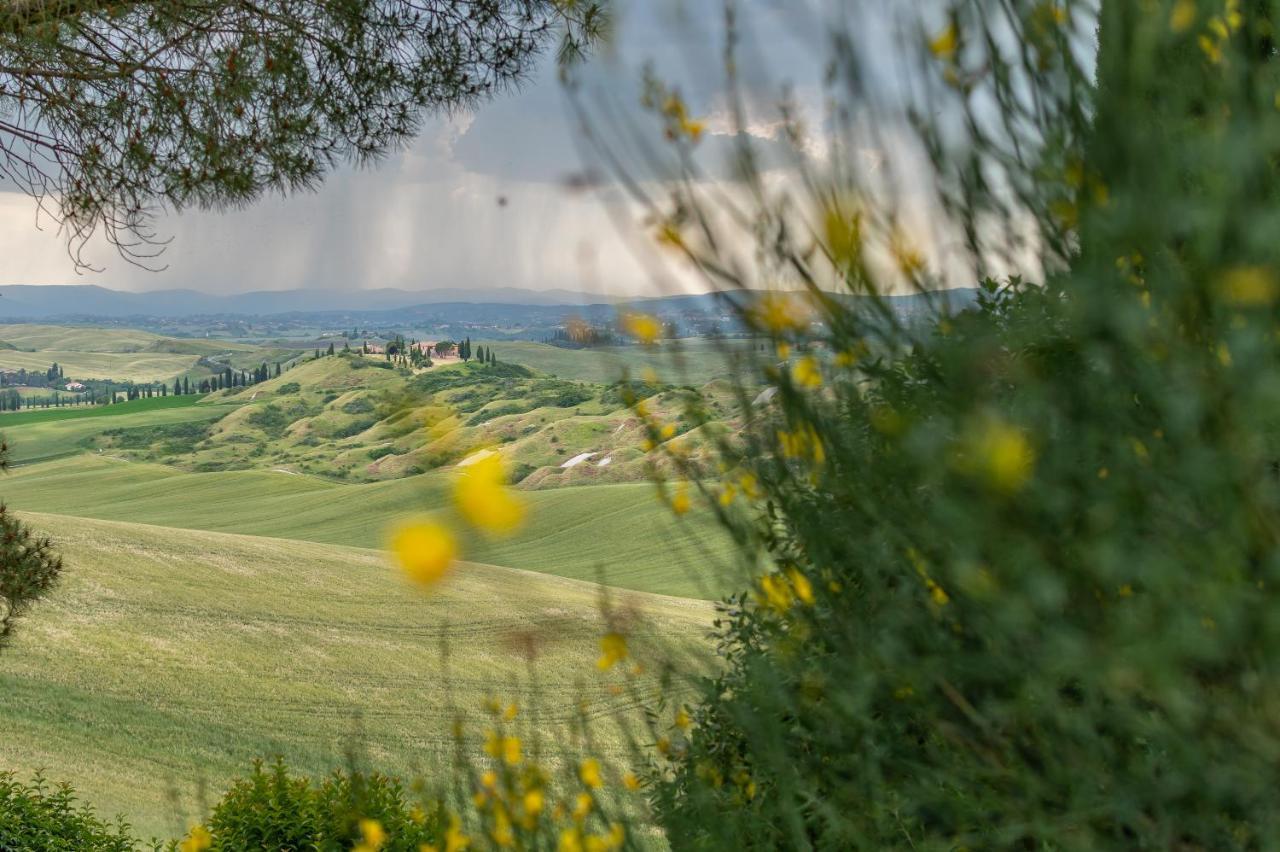 Tuscany Balcony: Crete Senesi Casetta Zewnętrze zdjęcie