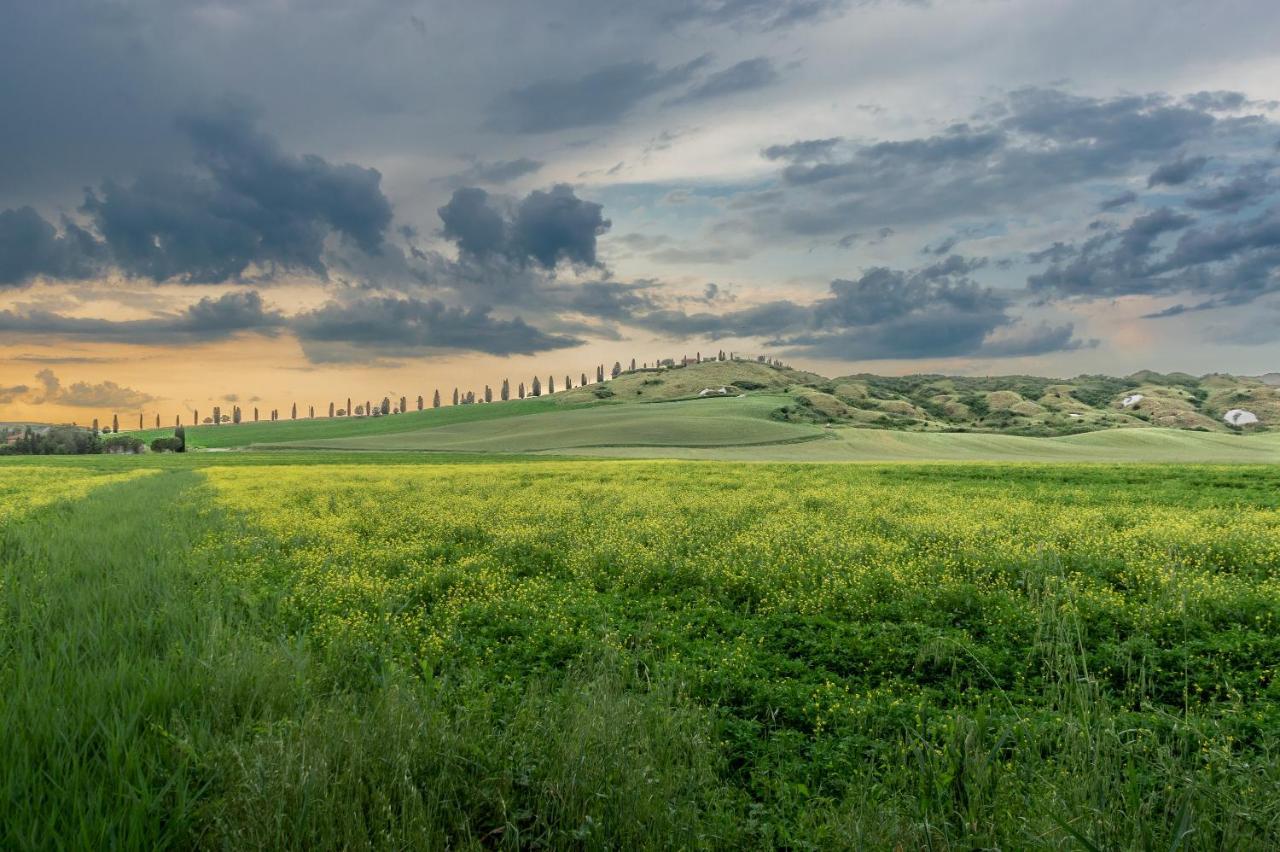 Tuscany Balcony: Crete Senesi Casetta Zewnętrze zdjęcie