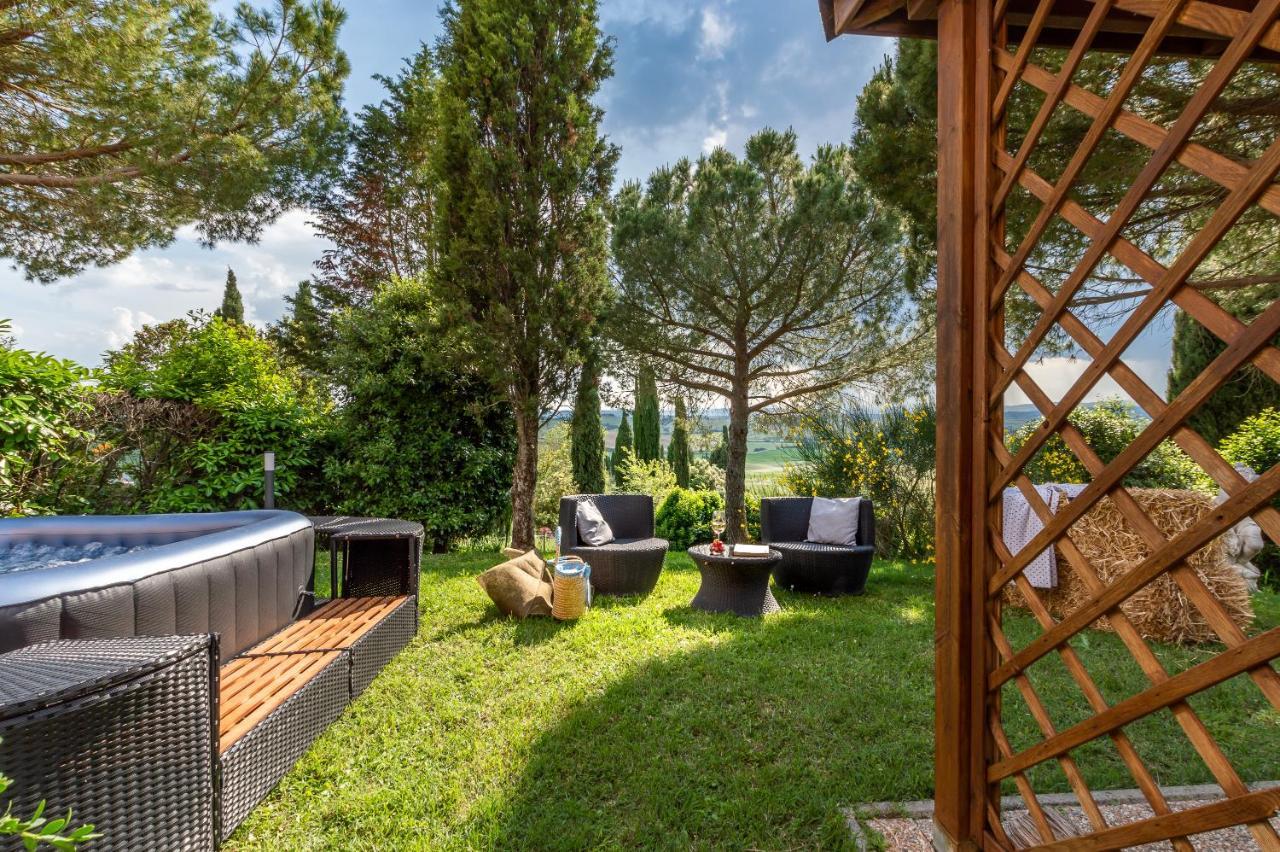 Tuscany Balcony: Crete Senesi Casetta Zewnętrze zdjęcie